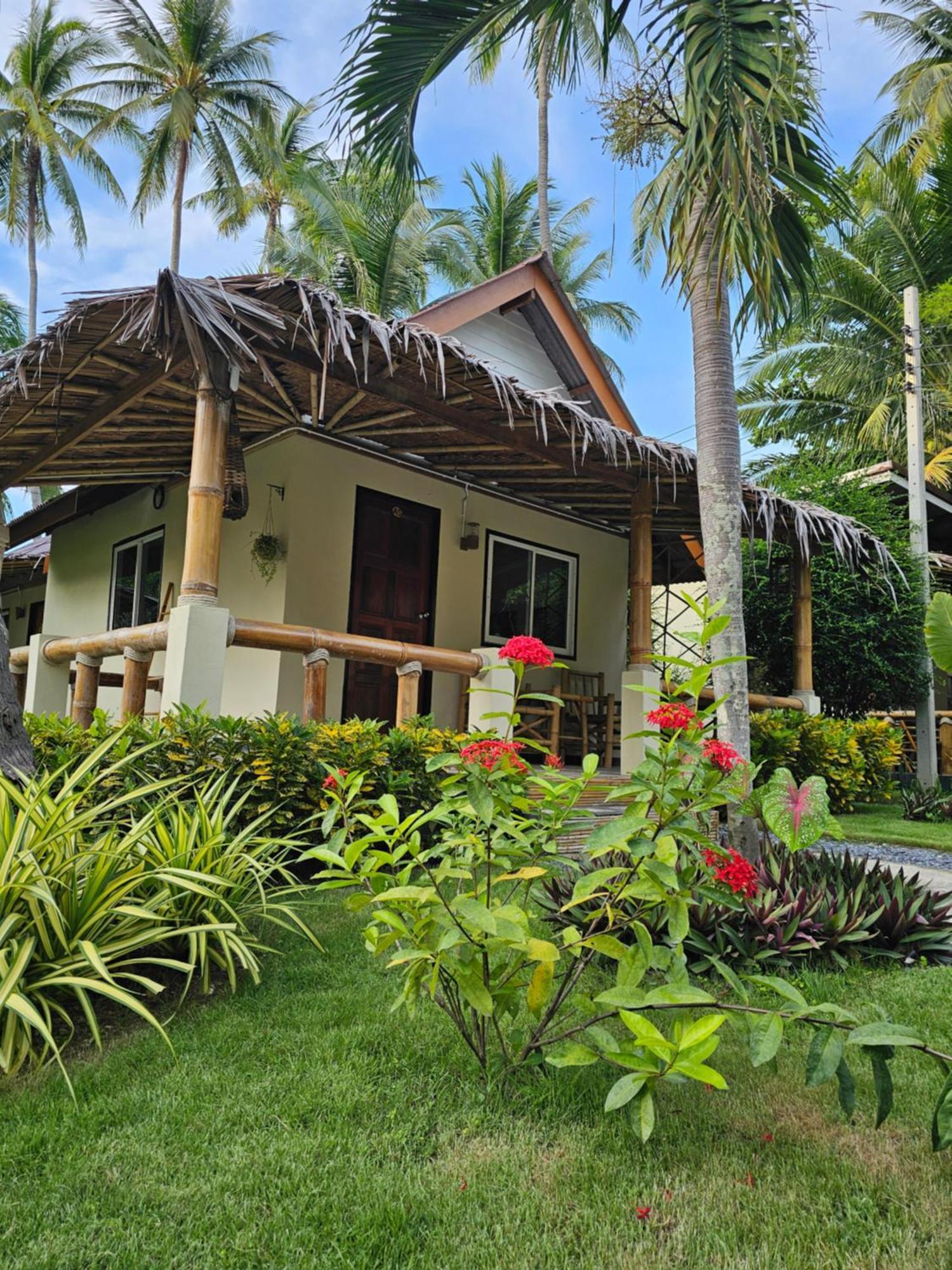 The Mellow Mango Ko Lanta Exterior foto